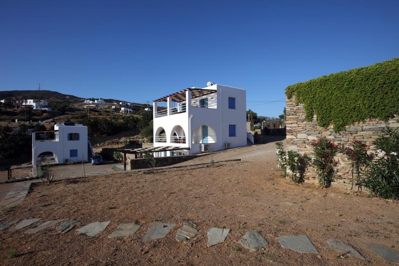 St George Village バトシ エクステリア 写真